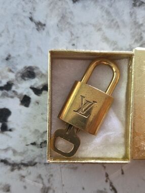 Louis Vuitton Gold-tone LV Logo Padlock with Key #301